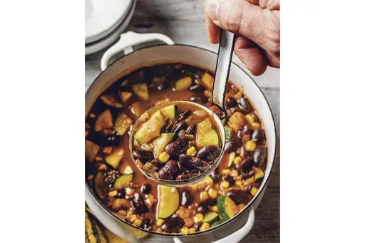 This image released by Ten Speed Press shows a recipe for Rancho Gordo Chili Sin Carne from "The Bean Book: 100 Recipes for Cooking with All Kinds of Beans, from the Rancho Gordo Kitchen" by Steve Sando with Julia Newberry. (Ed Anderson/Ten Speed Press via AP)